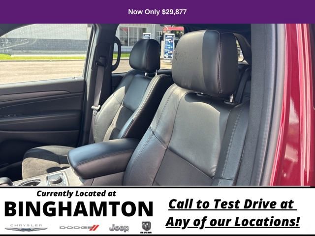 Used 2022 Jeep Grand Cherokee Laredo X image 19