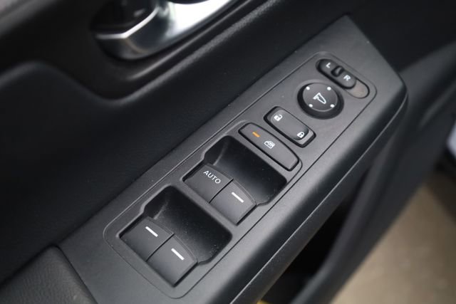 Used 2024 Honda CR-V LX image 13