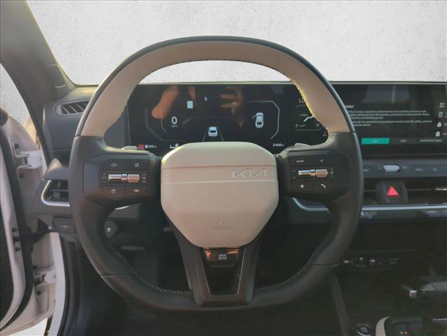 Used 2025 Kia K4 GT-Line FWD image 12