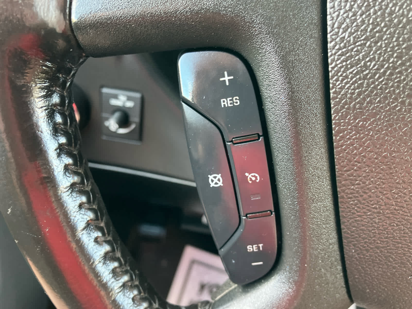 Used 2021 Chevrolet Express 2500 w/ Driver Convenience Package image 17