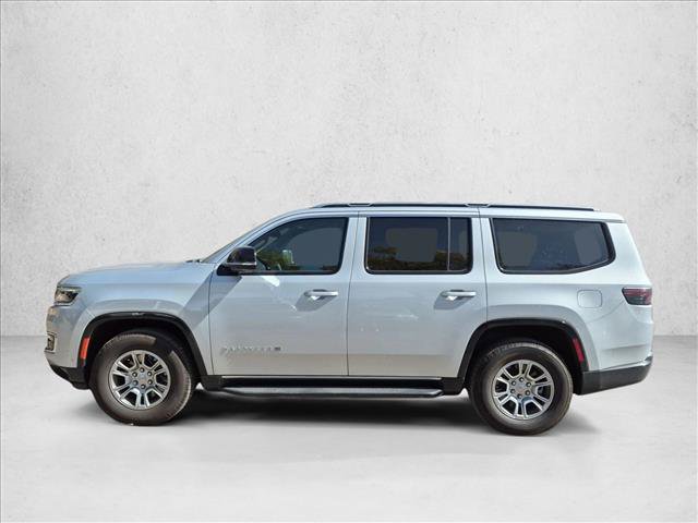 Used 2024 Jeep Wagoneer 4WD w/ HD Trailer Tow Package image 8