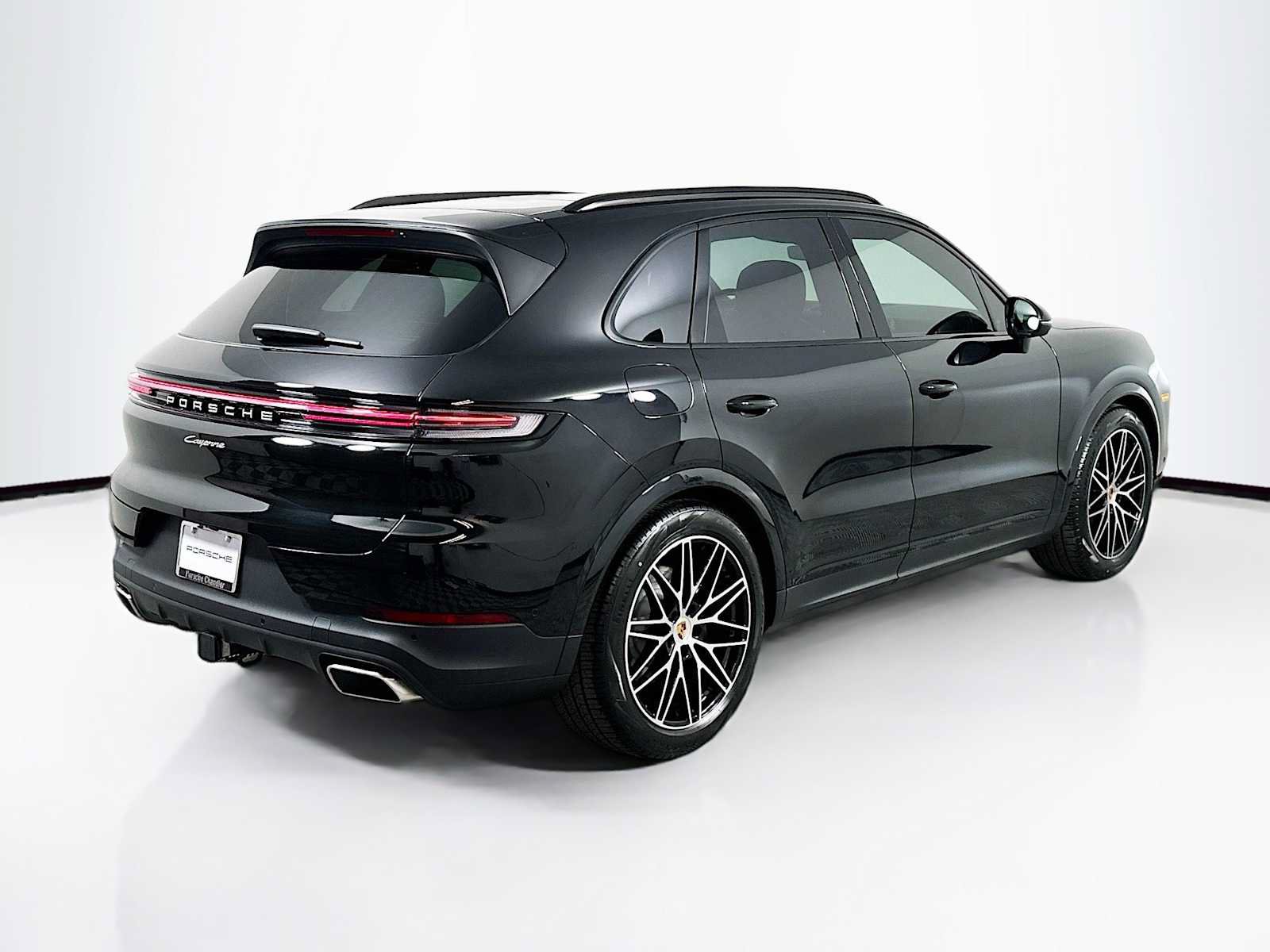 New 2026 Porsche Cayenne AWD/4WD image 9