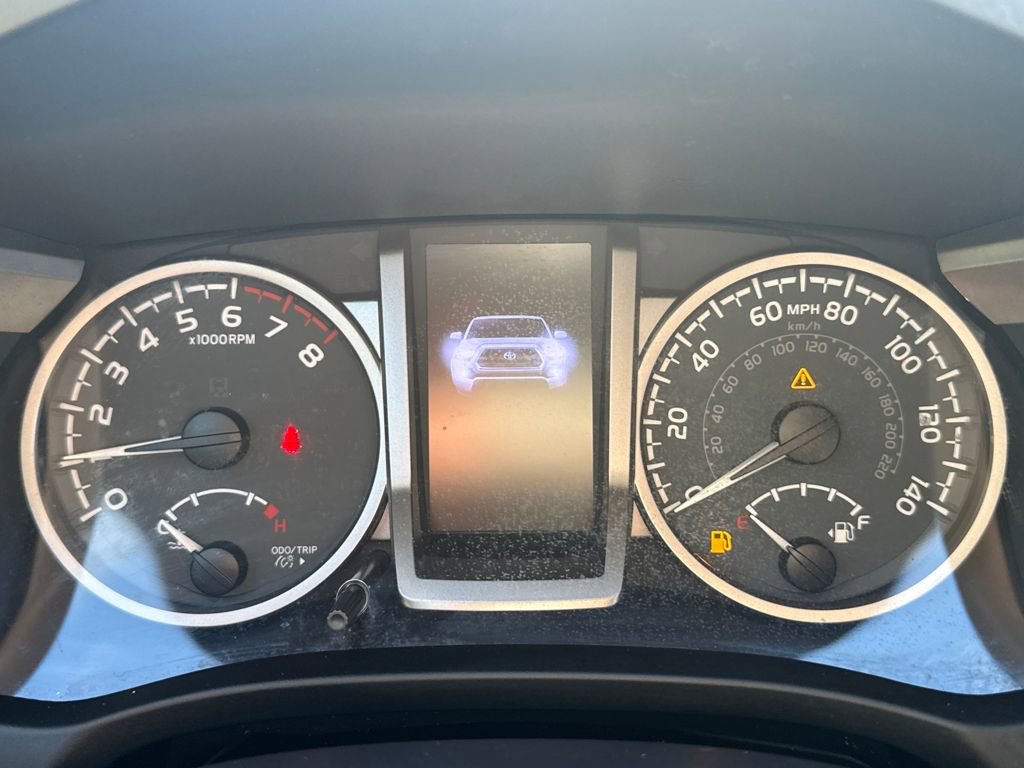 Used 2020 Toyota Tacoma SR5 image 19