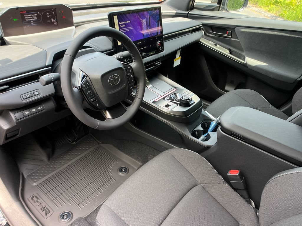 New 2026 Toyota C-HR AWD/4WD image 11