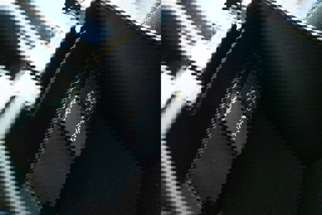 Certified 2020 Toyota Corolla LE image 29