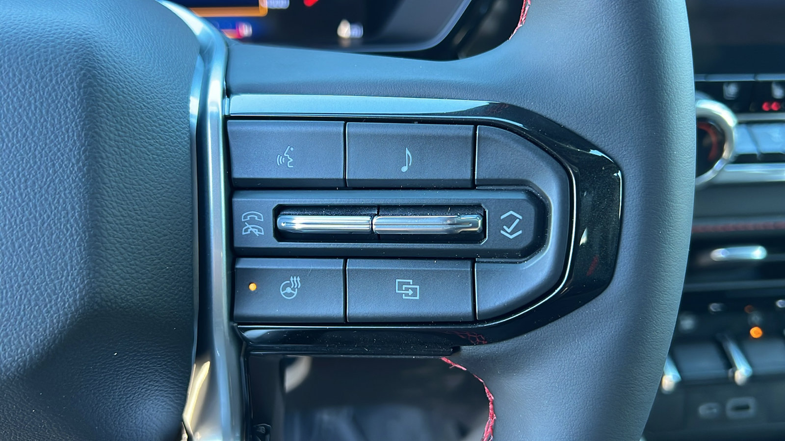 New 2026 Chevrolet Colorado Z71 w/ Technology Package image 26