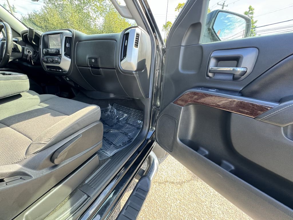 Used 2015 GMC Sierra 1500 SLE w/ SLE Value Package image 18