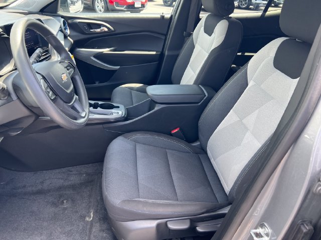 Certified 2026 Chevrolet Trax LS FWD image 12