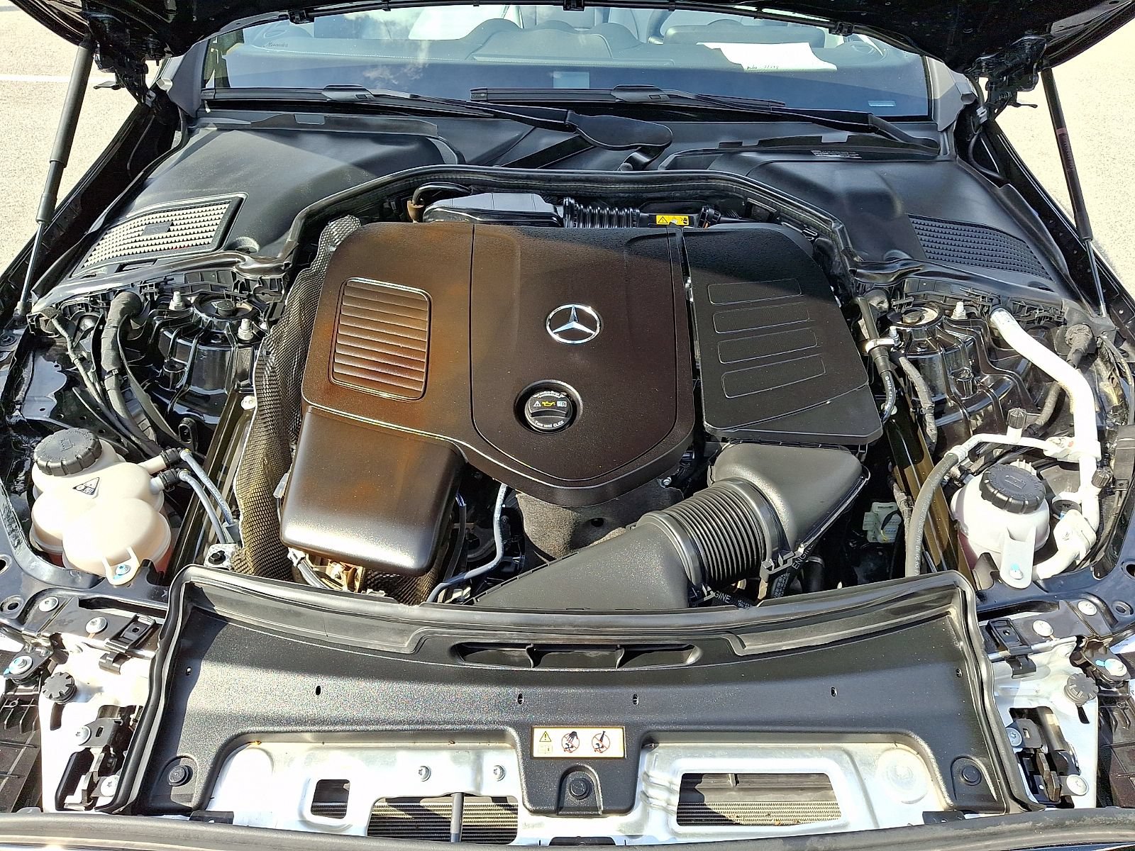 Certified 2023 Mercedes-Benz C 300 4MATIC Sedan image 28