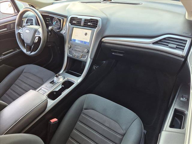 Used 2020 Ford Fusion SE FWD image 19