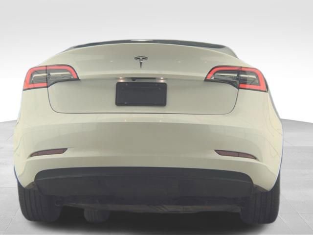 Used 2023 Tesla Model 3 Standard Range image 7