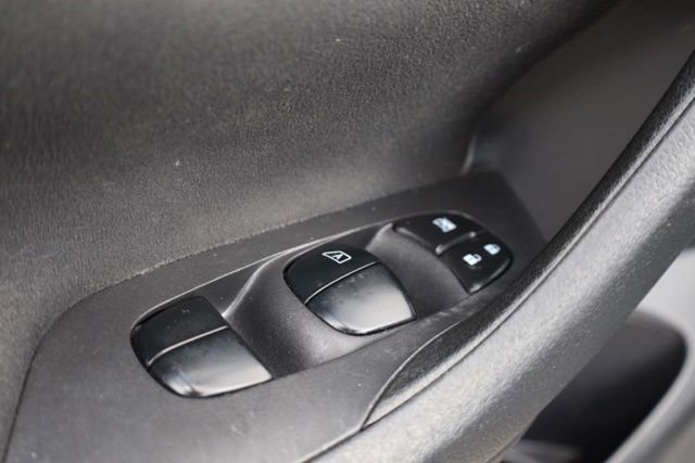 Used 2014 Nissan Altima 2.5 S w/ Sport Value Package image 21