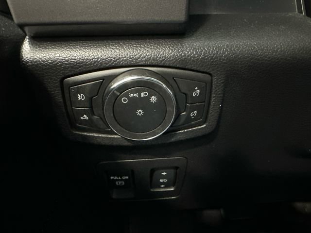 Used 2017 Ford F150 XLT w/ Equipment Group 302A Luxury image 31