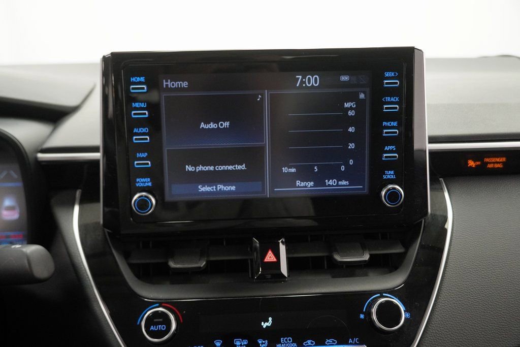 Used 2020 Toyota Corolla LE image 27