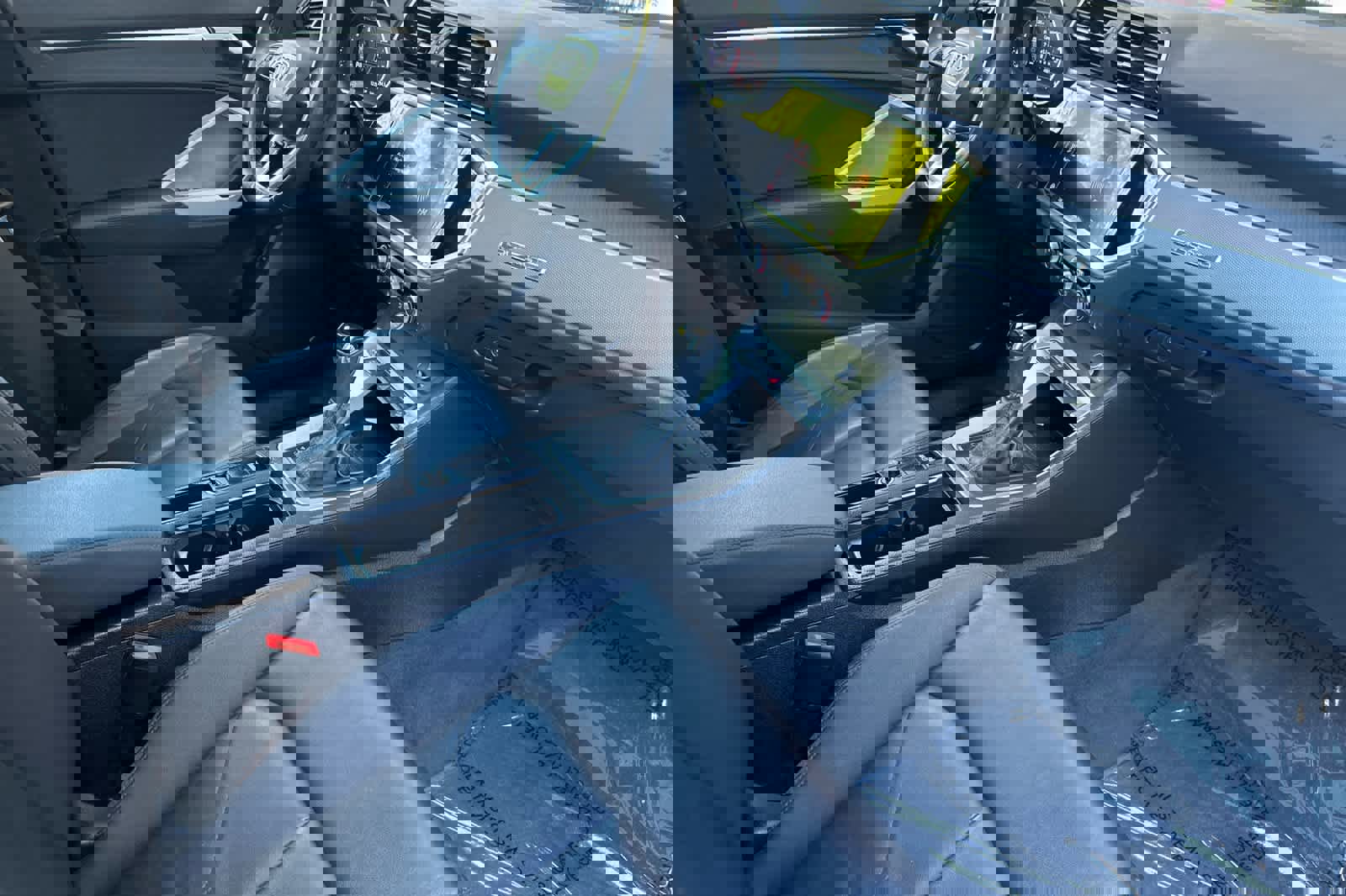 Used 2020 Audi Q3 2.0T Premium Plus w/ Premium Plus Package AWD/4WD image 17