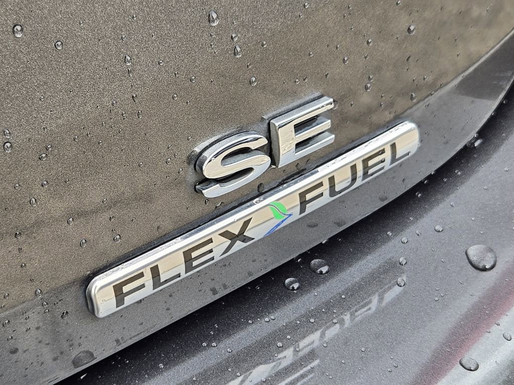 Used 2015 Ford Focus SE w/ Equipment Group 201A image 12