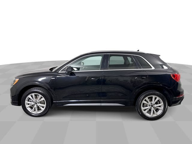 Used 2022 Audi Q3 2.0T Premium AWD/4WD image 5