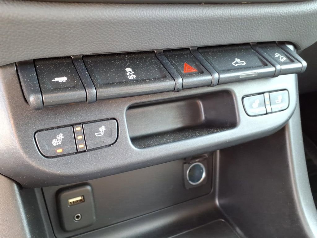 Used 2018 Chevrolet Colorado Z71 image 20