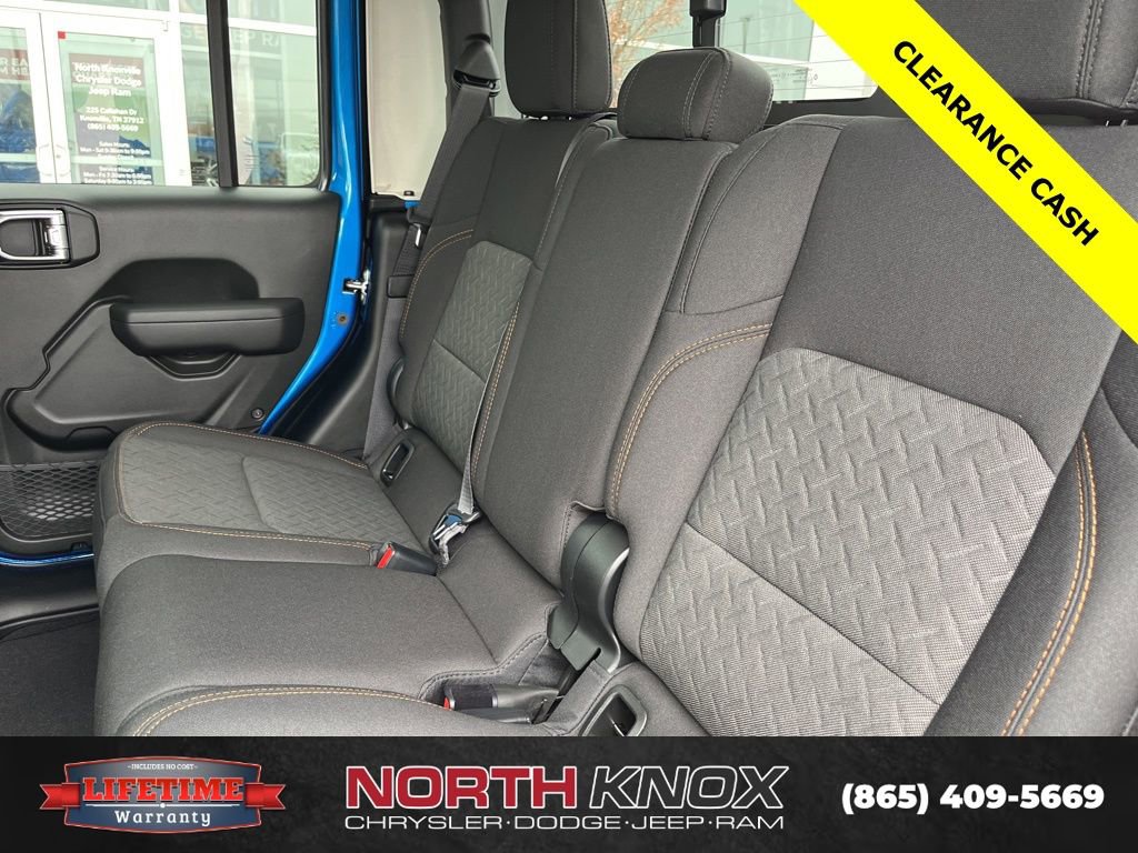 New 2026 Jeep Gladiator Mojave w/ Technology Group image 14