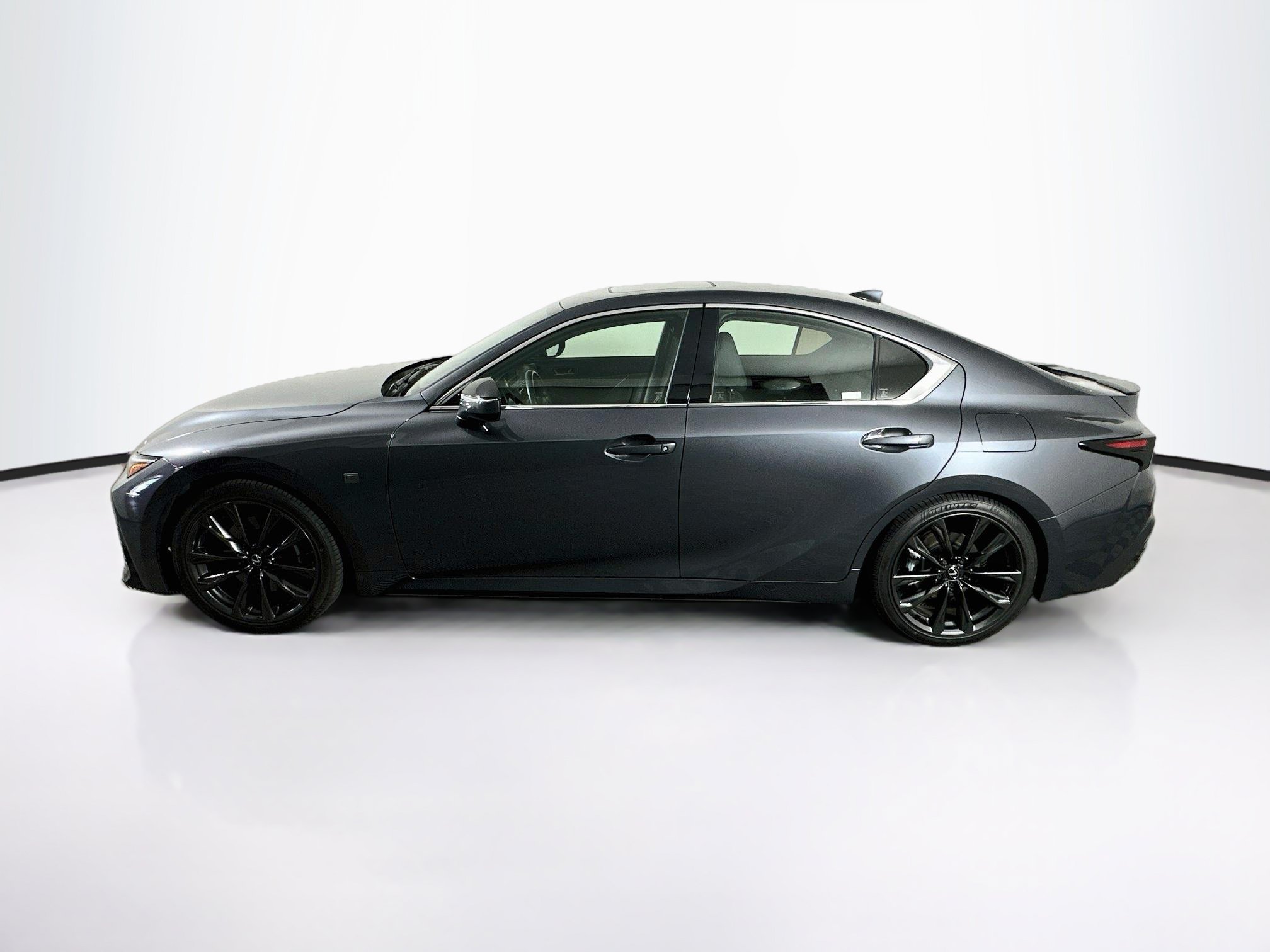 Used 2024 Lexus IS 350 F Sport RWD image 4