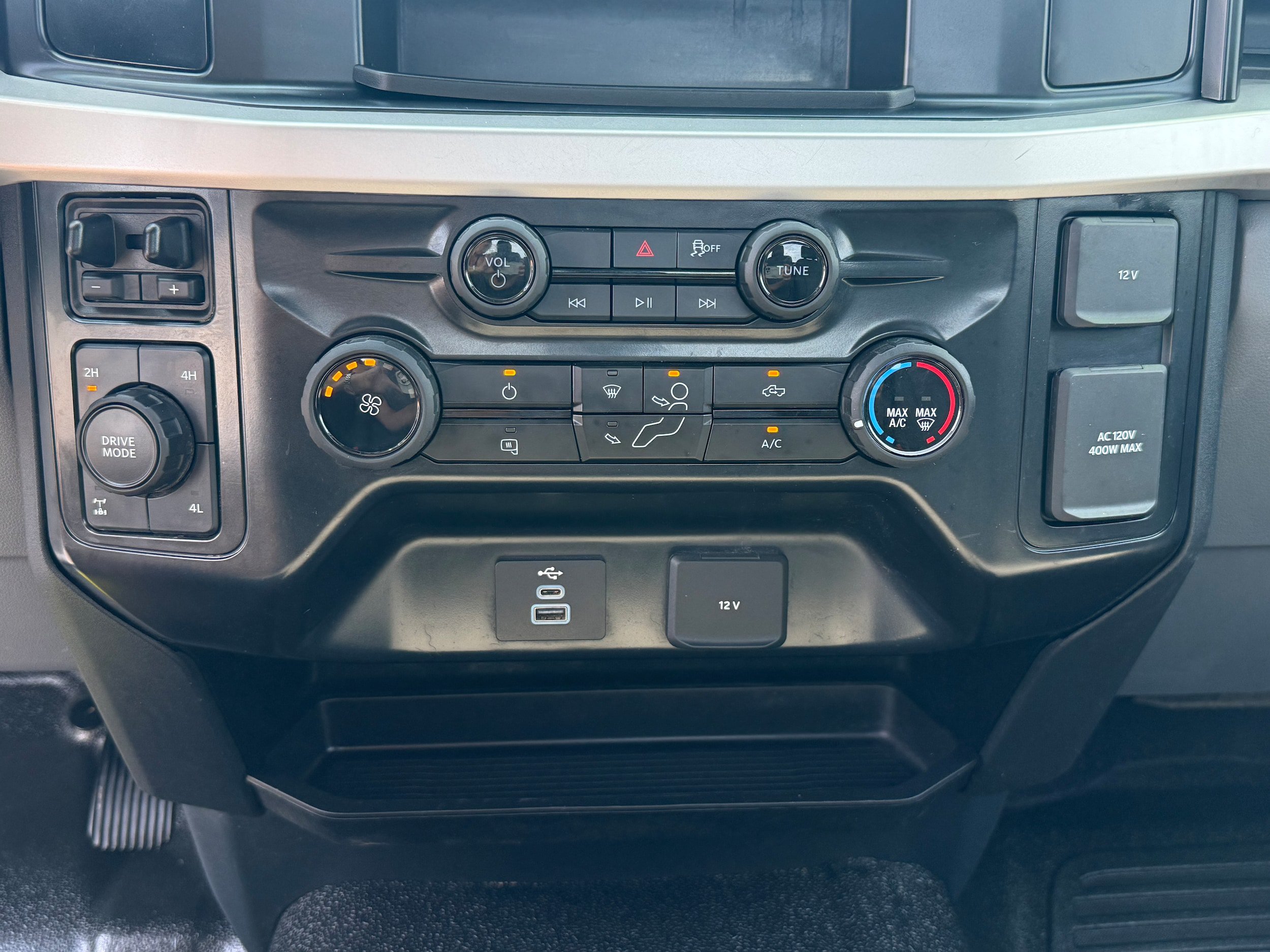 Used 2025 Ford F250 XL w/ XL Chrome Package AWD/4WD image 21