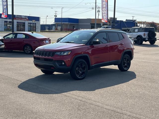 Used 2024 Jeep Compass Trailhawk AWD/4WD image 8