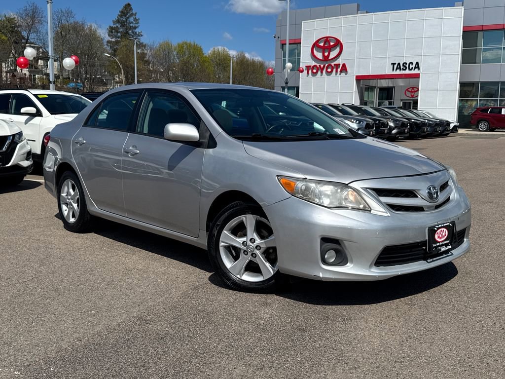 Used 2012 Toyota Corolla LE w/ Premium Pkg FWD image 1