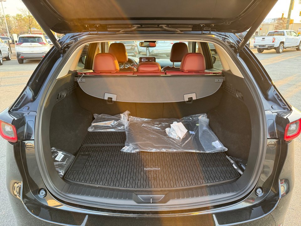 Certified 2025 MAZDA CX-5 Carbon Edition image 19