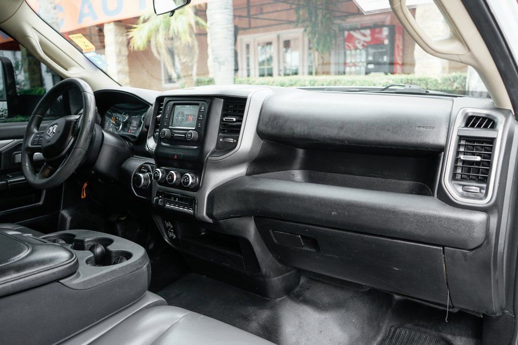 Used 2019 RAM 2500 Tradesman image 31