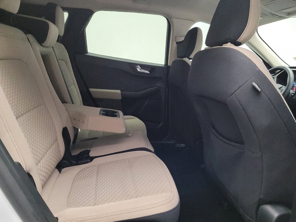 Used 2020 Ford Escape SE FWD image 19