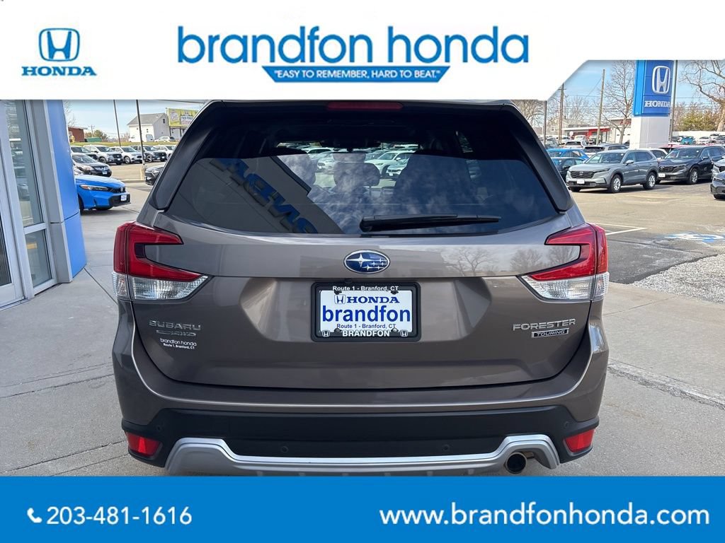Used 2023 Subaru Forester Touring AWD/4WD image 5