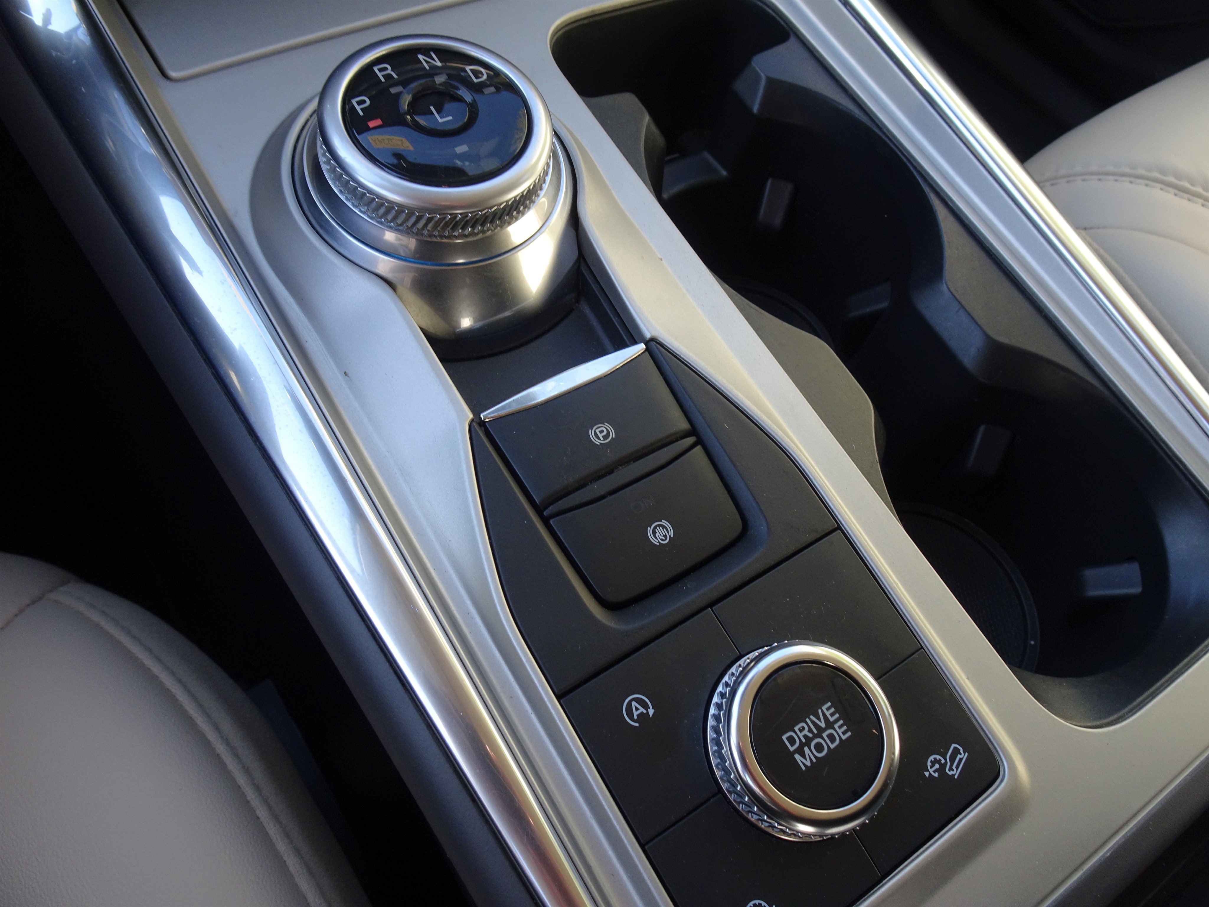 Used 2023 Ford Explorer Platinum w/ Equipment Group 601A image 27