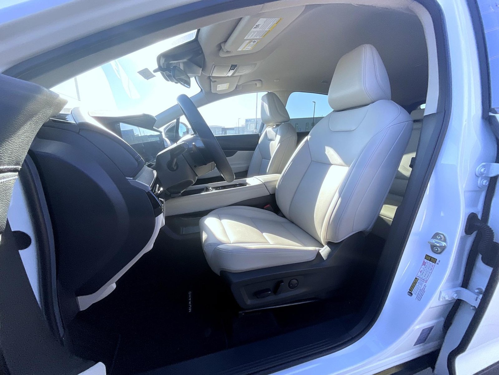 Certified 2025 Nissan Murano SV AWD/4WD image 12