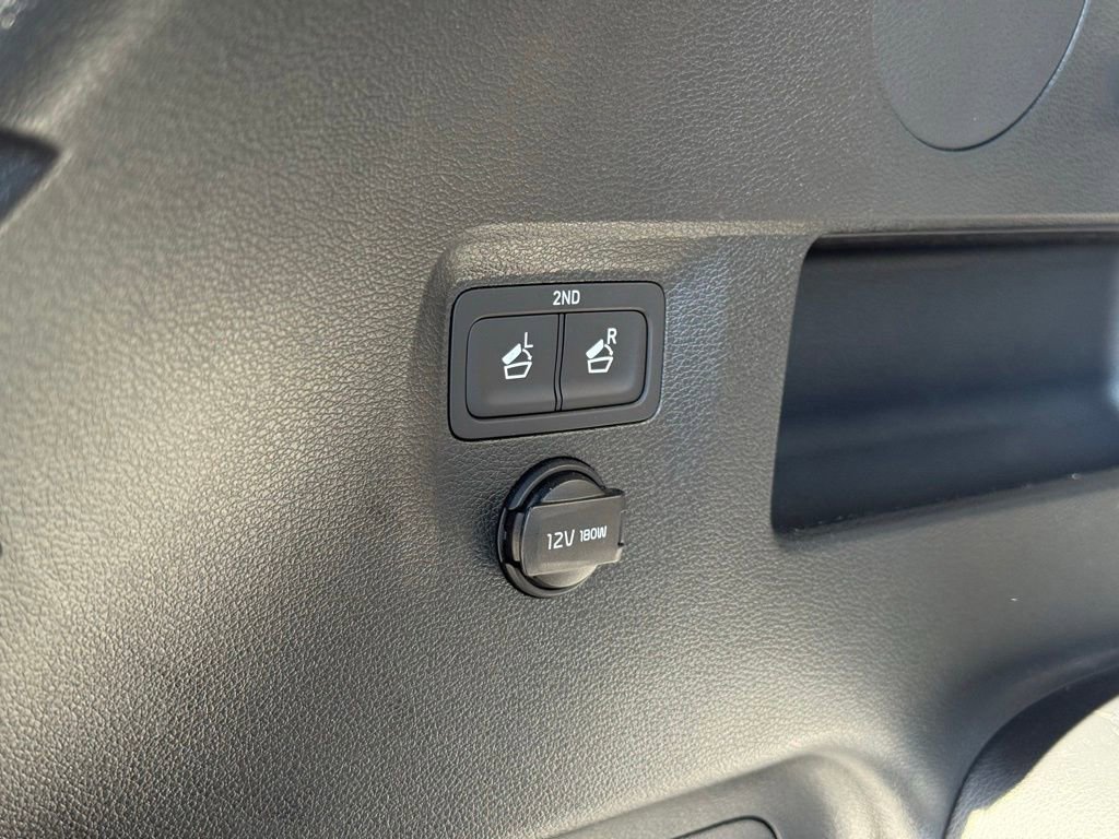 Certified 2023 Kia Telluride EX w/ EX Captain's Chair Package image 17