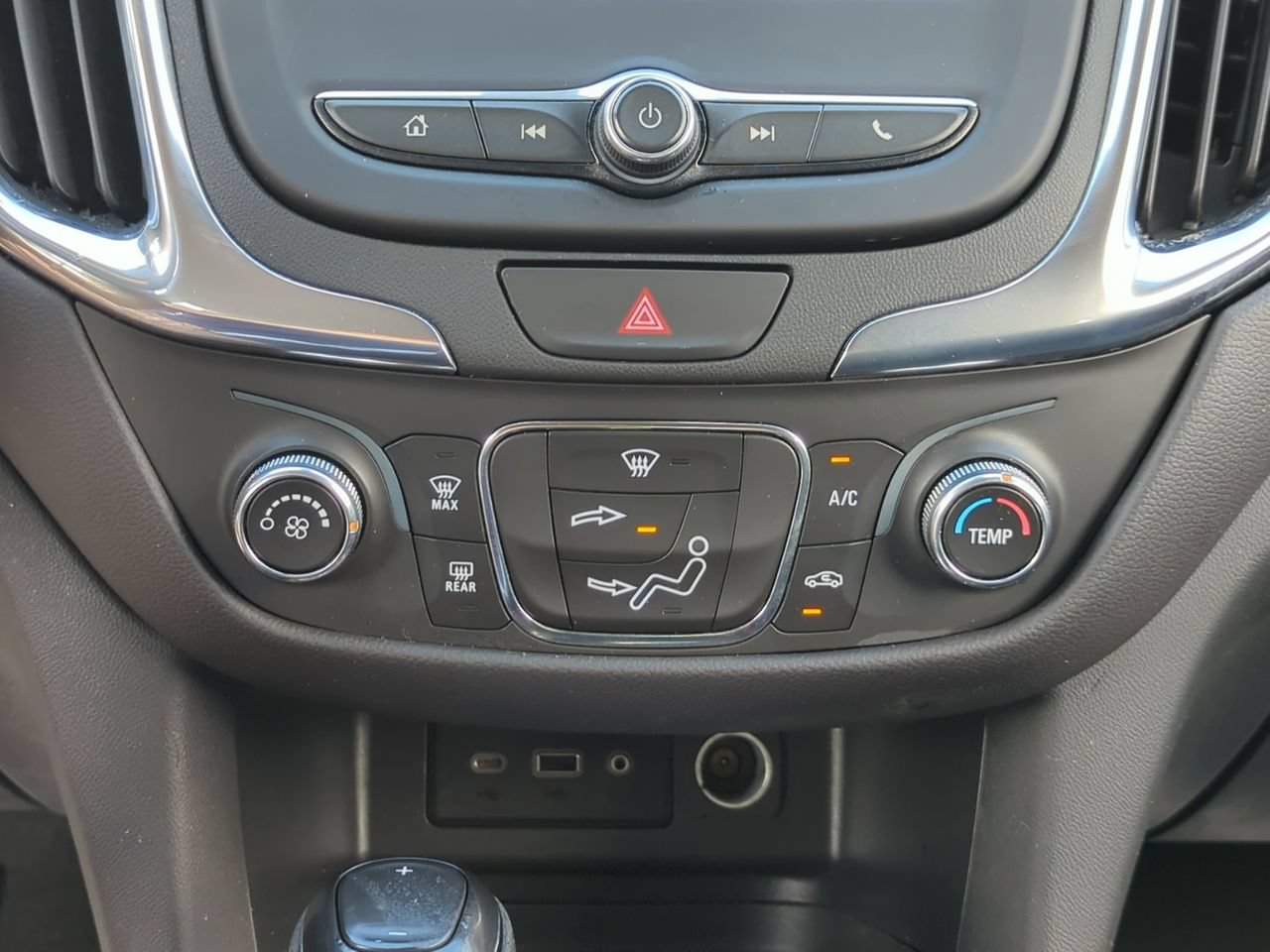 Certified 2021 Chevrolet Equinox LT FWD image 18