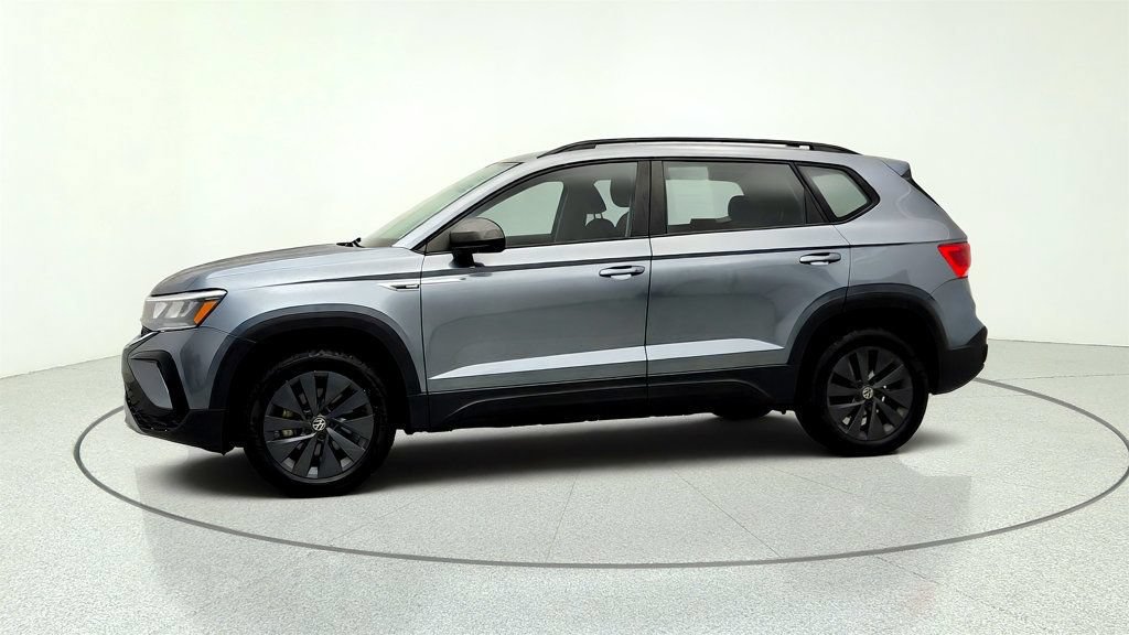 Used 2022 Volkswagen Taos S FWD image 8