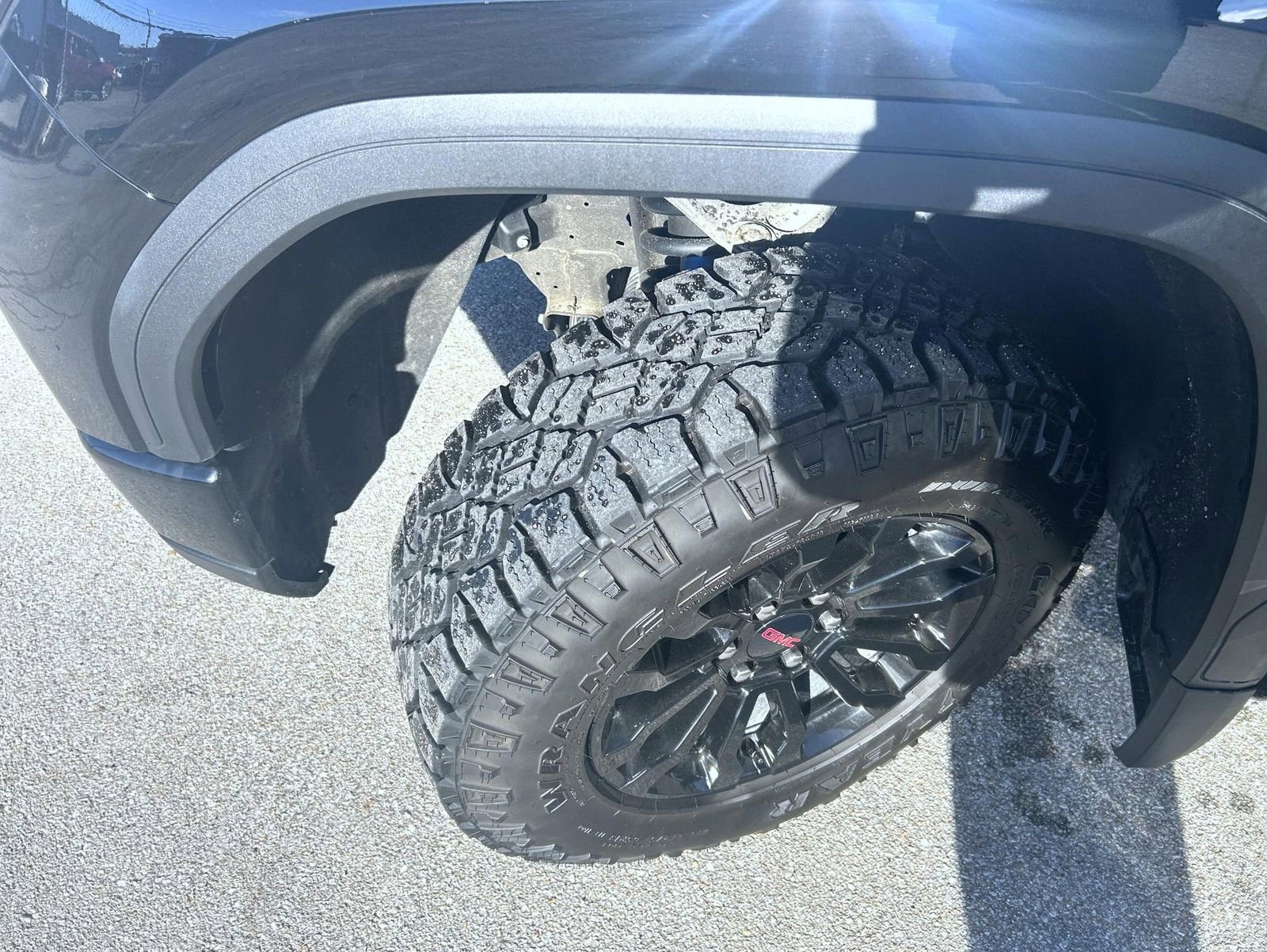 Used 2022 GMC Sierra 1500 AT4X image 23