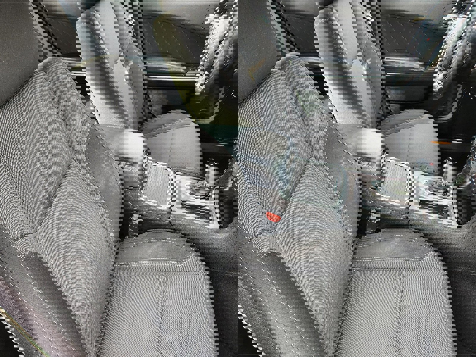 Used 2022 Dodge Charger SXT image 14