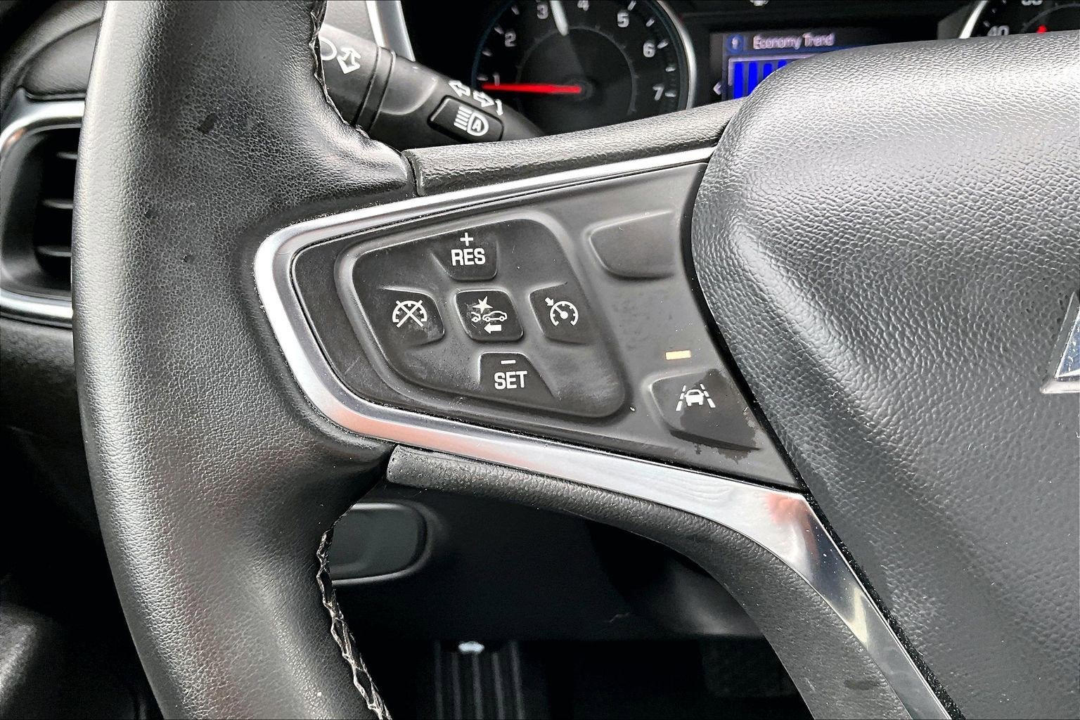 Used 2024 Chevrolet Equinox LT AWD/4WD image 17