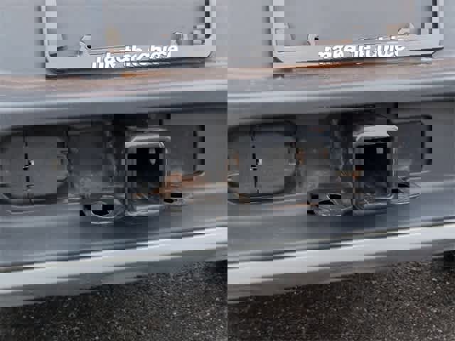 Used 2018 Jeep Cherokee Limited w/ Trailer Tow Group image 34