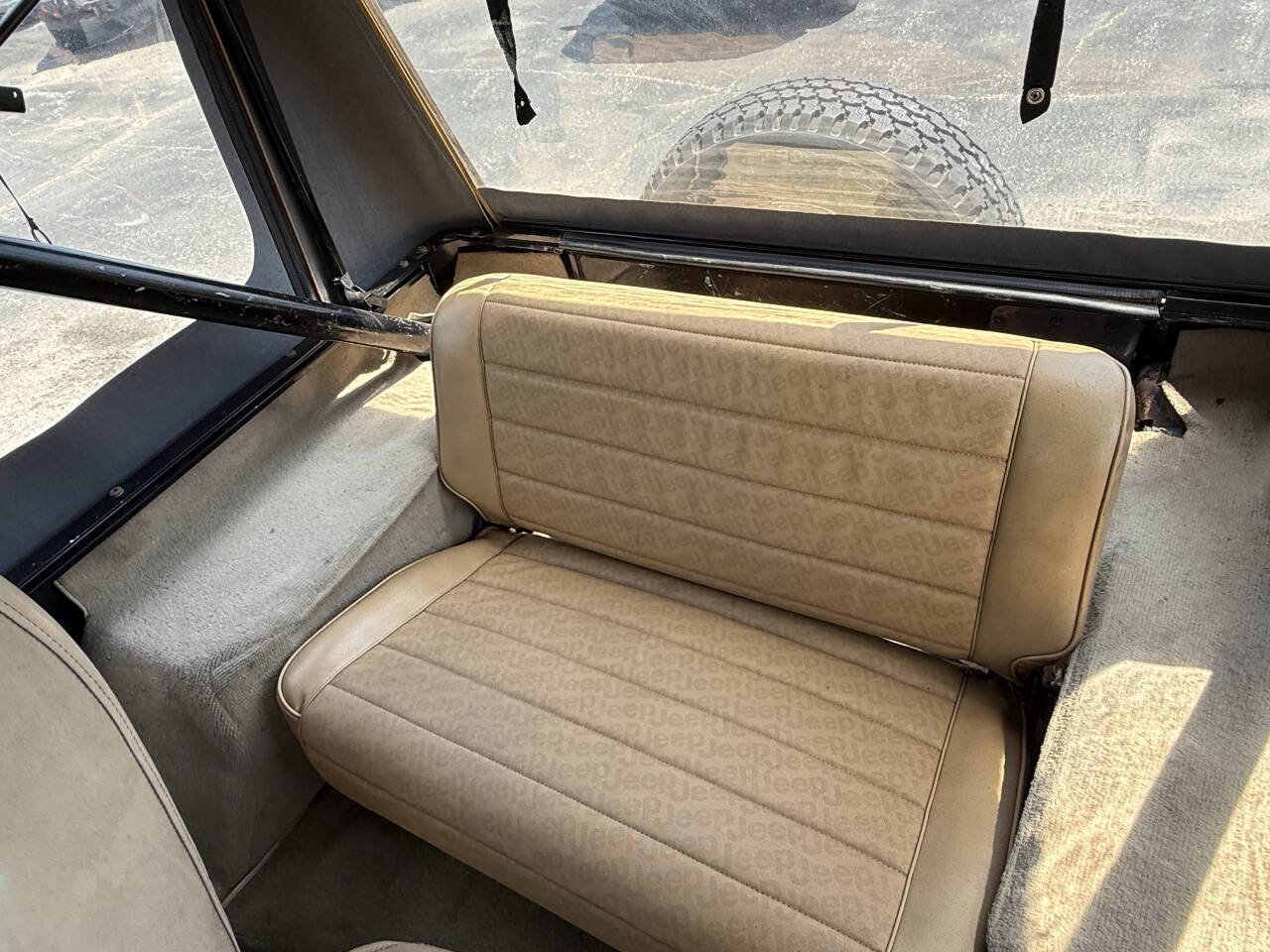Used 1991 Jeep Wrangler S AWD/4WD image 14