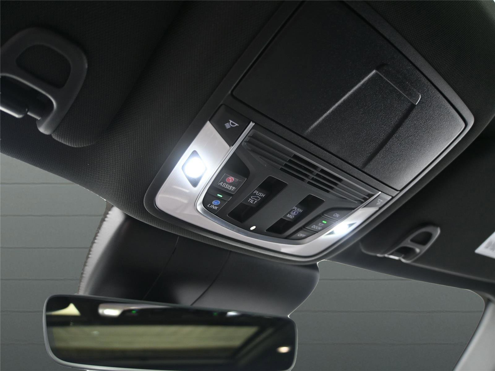 Certified 2025 Acura RDX A-Spec image 8