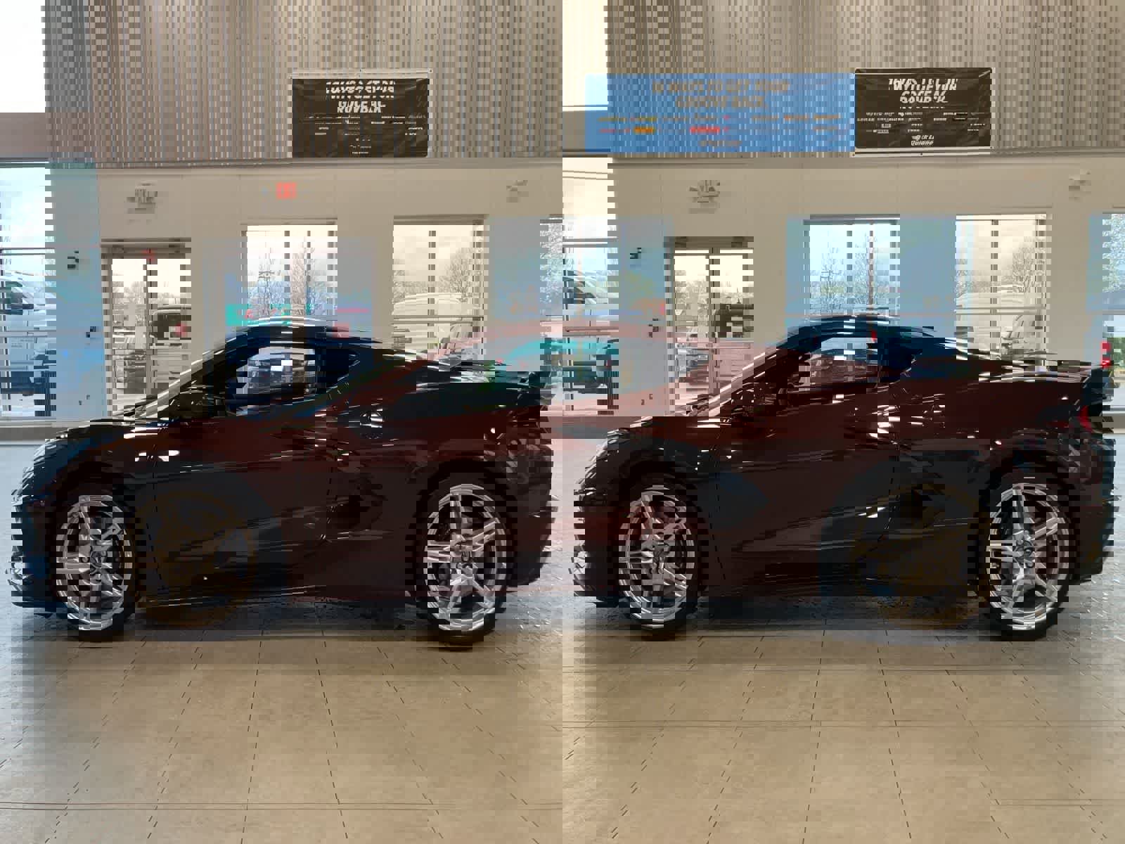 Used 2023 Chevrolet Corvette Stingray Preferred Cpe w/ Z51 Performance Package RWD image 8