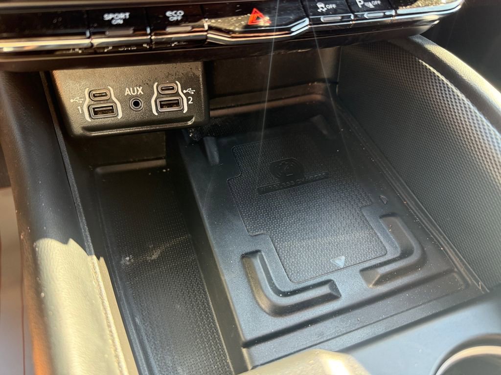 Used 2024 Dodge Durango R/T RWD image 27