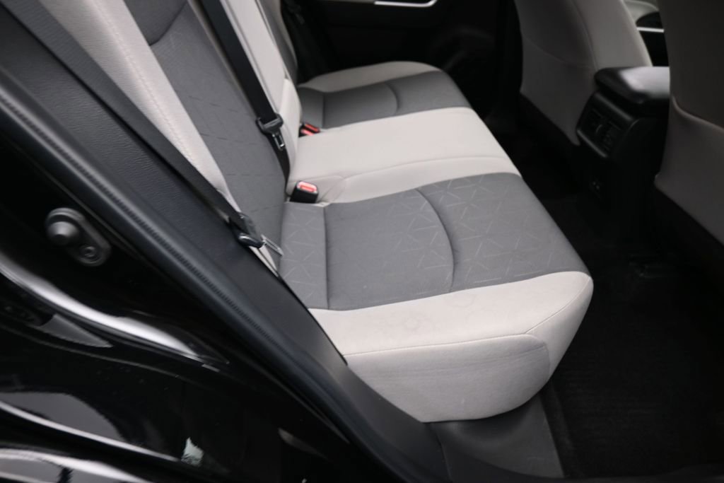Used 2025 Toyota RAV4 XLE w/ Convenience Package FWD image 38