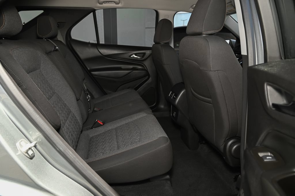 Used 2024 Chevrolet Equinox LT FWD image 41