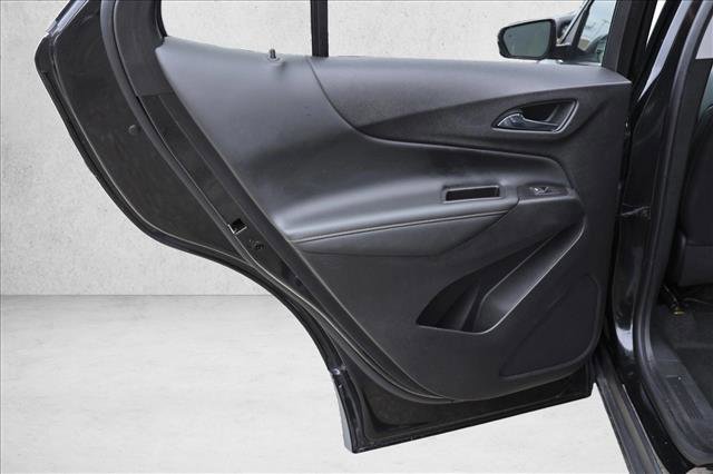Used 2018 Chevrolet Equinox Premier image 23