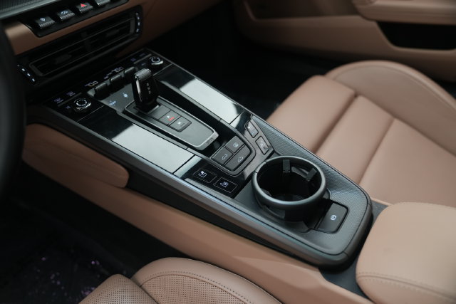 Certified 2021 Porsche 911 Carrera S RWD image 30