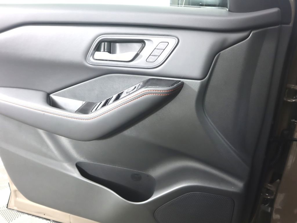 New 2026 Nissan Rogue SV w/ Rock Creek Premium Package AWD/4WD image 16