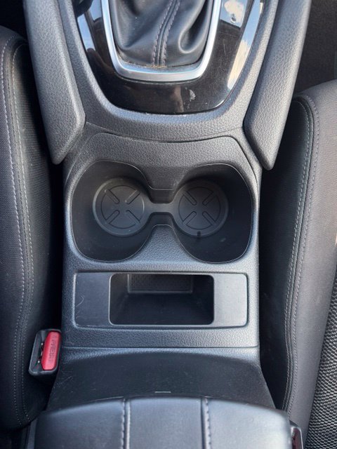 Used 2017 Nissan Rogue Sport SV FWD image 25
